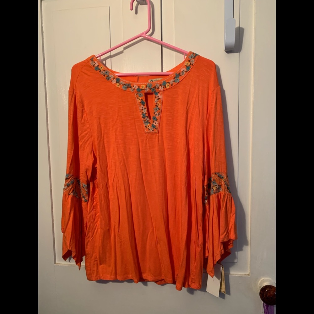 NWT Democracy orange top size XL